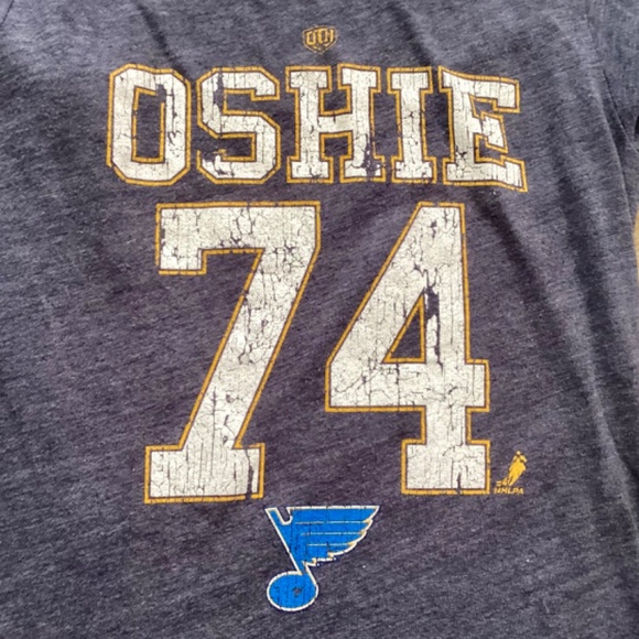 2 TJ OSHIE T-shirt’s Bundle NHL St. Louis Blues - Picture 2 of 8